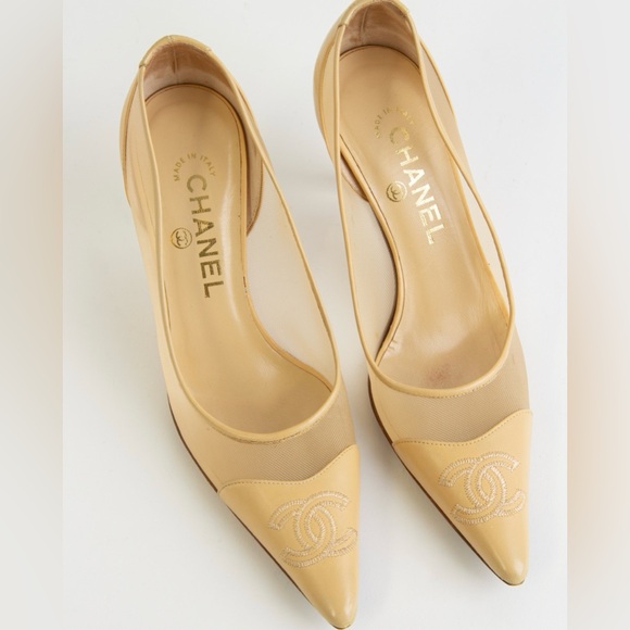 SOLD— Chanel Beige Mesh Heels - Picture 5 of 10